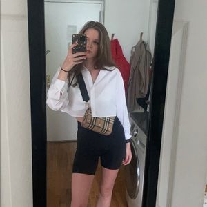 Meet your Posher, Ali